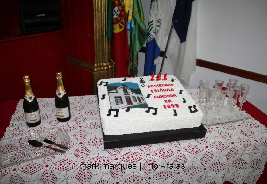 121º ANIVERSÁRIO DA SOCIEDADE ESTÍMULO – CALHETA – ILHA DE SÃO JORGE. (reportagem fotográfica) 121º ANIVERSÁRIO DA SOCIEDADE ESTÍMULO – CALHETA – ILHA DE SÃO JORGE. (reportagem fotográfica)