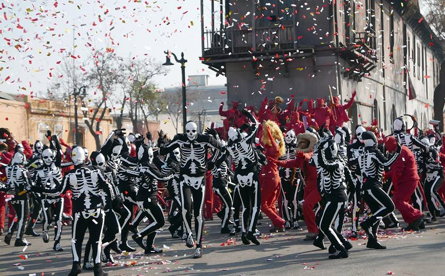 Poesia Sem Fim, o filme do provocador cineasta chileno chega à Ilha do Pico