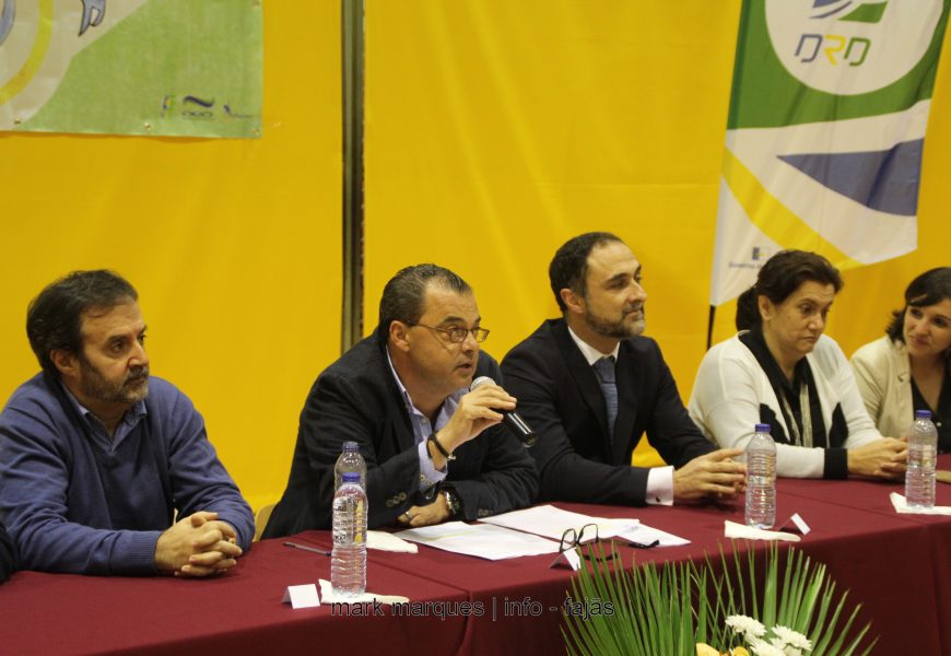 CERIMÓNIA DE ABERTURA DOS XXVIII JOGOS DESPORTIVOS ESCOLARES – VELAS – Ilha de São Jorge (c/ reportagem fotográfica) CERIMÓNIA DE ABERTURA DOS XXVIII JOGOS DESPORTIVOS ESCOLARES – VELAS – Ilha de São Jorge (c/ reportagem fotográfica)