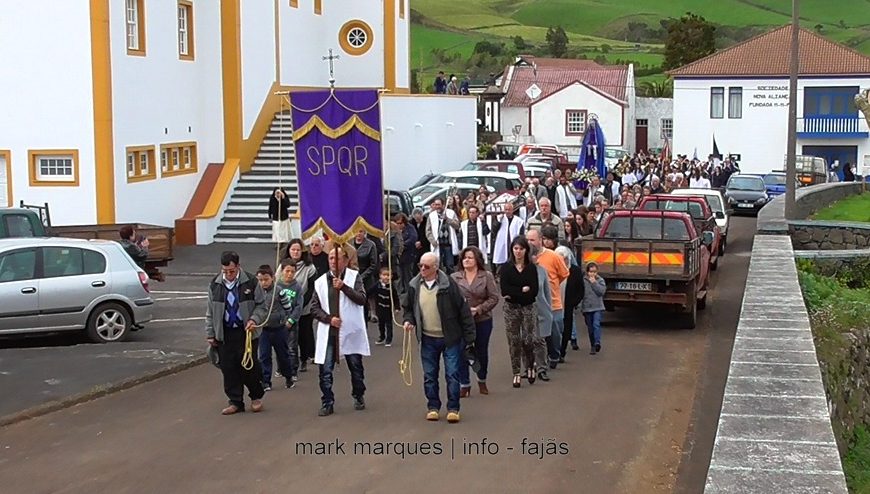 PROCISSÃO DO ENTERRO DO SENHOR– SANTO ANTÃO – ILHA DE SÃO JORGE. (c/ vídeo)