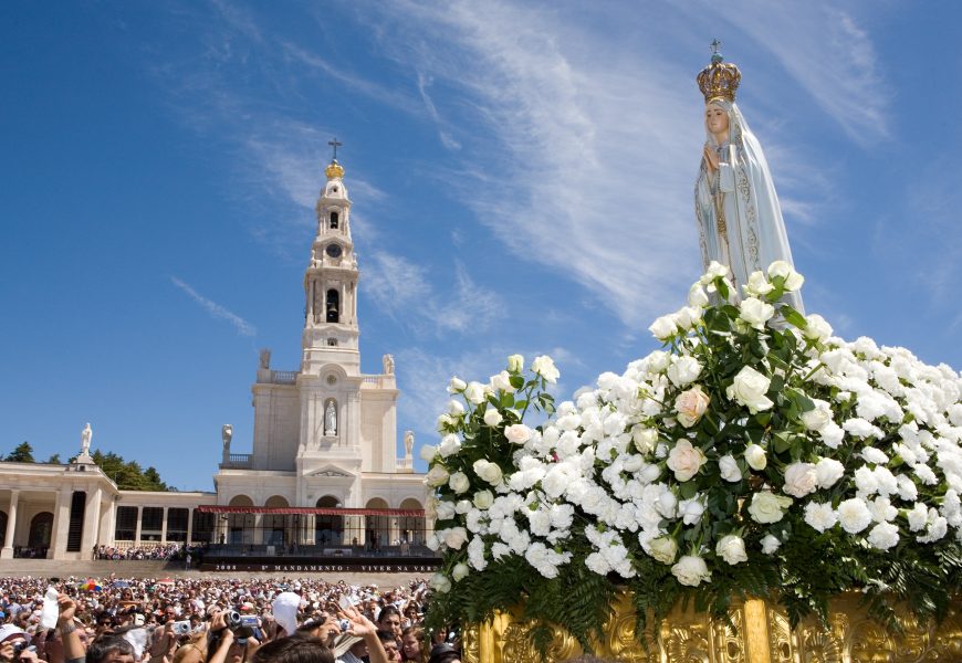 Governo Regional concede tolerância de ponto a 12 de maio (Papa Francisco em Portugal)