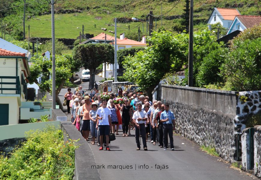 PROCISSÃO DE SÃO JOÃO – FAJÃ DO OUVIDOR – Ilha de São Jorge (c/ reportagem fotográfica)