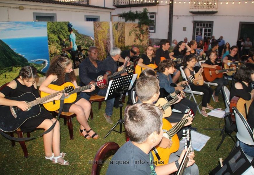 GRUPO DE CORDAS ATUA NO FESTIVAL DE JULHO 2017 – Ilha de São Jorge (c/ vídeo)