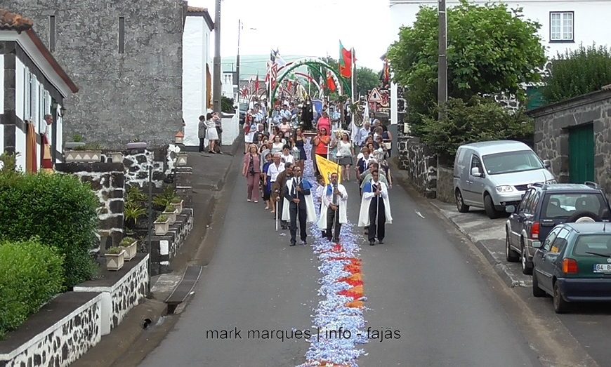PROCISSÃO DE SANTA ANA – FESTAS DE SANTA ANA – BEIRA – Ilha de São Jorge (c/ vídeo)