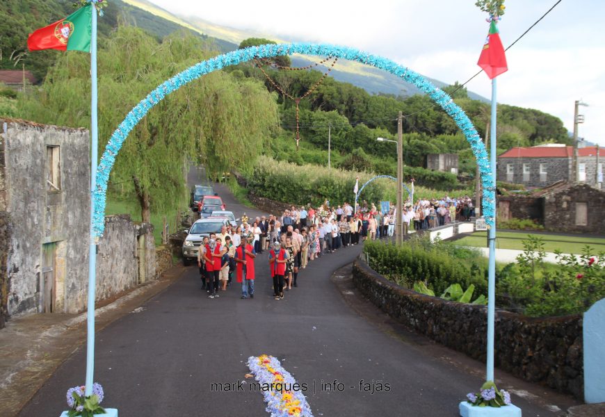 PROCISSÃO – FESTA DE Nª SRª DA ENCARNAÇÃO – RIBEIRA DO NABO – Ilha de São Jorge (c/ vídeo)