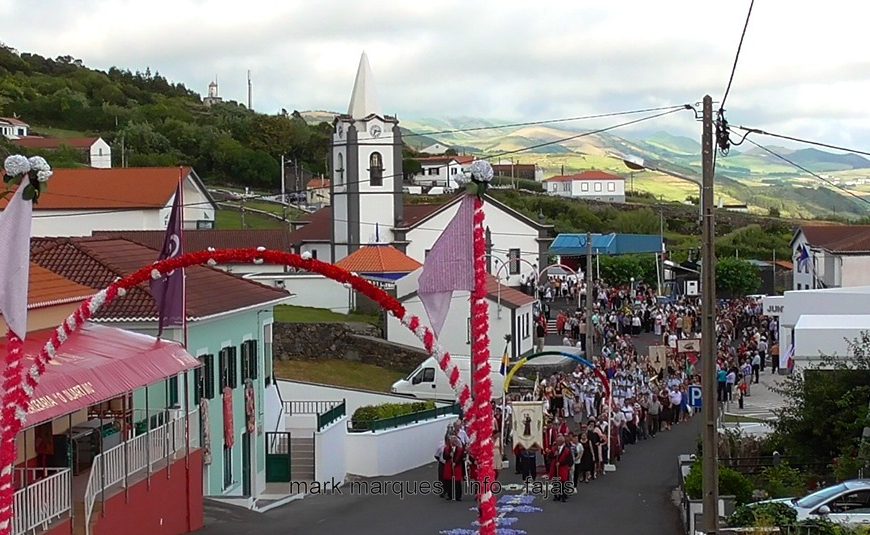 PROCISSÃO DE Nª SRª DO ROSÁRIO – ROSAIS – Ilha de São Jorge (c/ vídeo)