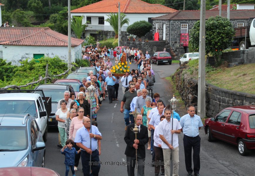 PROCISSÃO NA BOA HORA – SANTO AMARO – Ilha de São Jorge (c/ vídeo)