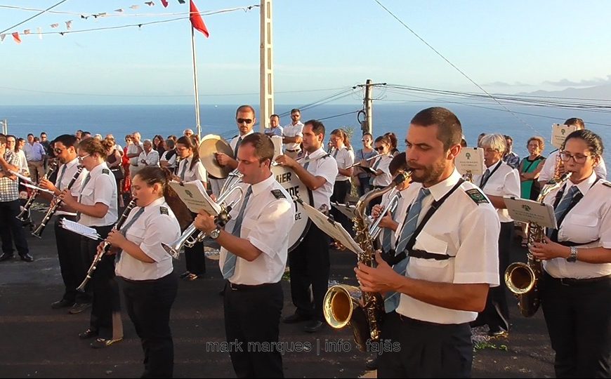 BANDA FILARMÓNICA ESTÍMULO SAÚDA O BOM JESUS – FAJÃ GRANDE / CALHETA – Ilha de São Jorge (c/ vídeo)