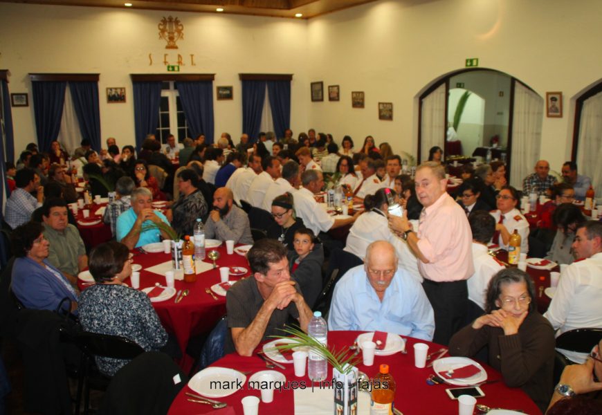 JANTAR CONVÍVIO / FESTA DE SANTA BÁRBARA – MANADAS / Ilha de São Jorge (c/ reportagem fotográfica)