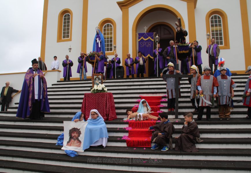 PROCISSÃO DE PASSOS (Encontro) – Santo Antão – Ilha de São Jorge (c/ reportagem fotográfica) PROCISSÃO DE PASSOS (Encontro) – Santo Antão – Ilha de São Jorge (c/ reportagem fotográfica)