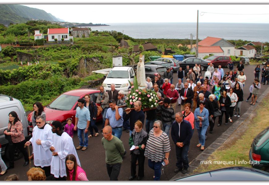 PROCISSÃO DE Nª SRª DE FÁTIMA – FAJÃ DA RIBEIRA D`AREIA – Ilha de São Jorge (c/ vídeo)