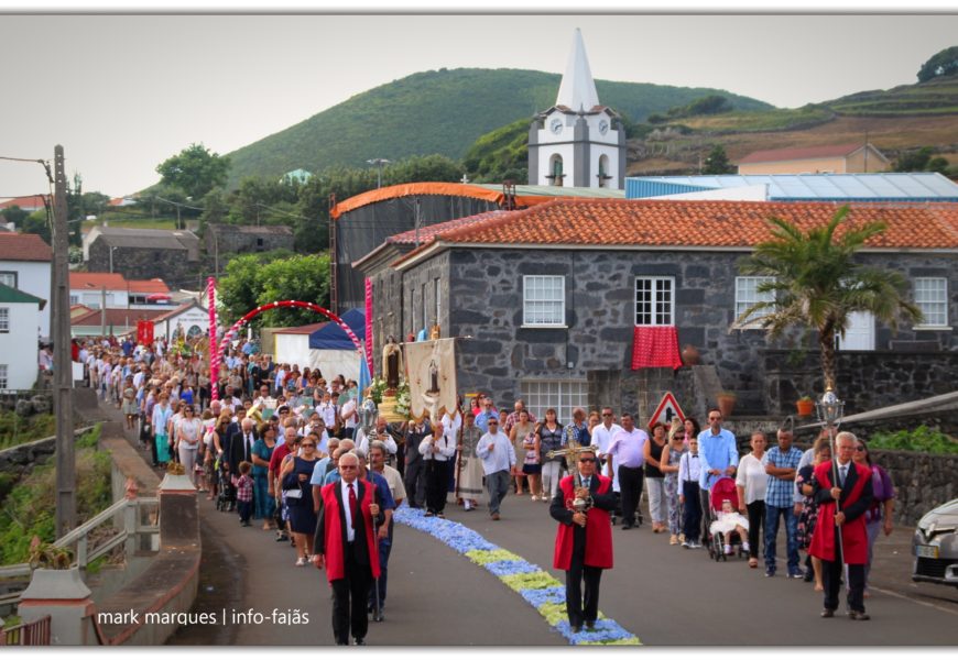 PROCISSÃO DE Nª SRª DO ROSÁRIO – FESTAS DE ROSAIS /2018 – Ilha de São Jorge (c/ vídeo)