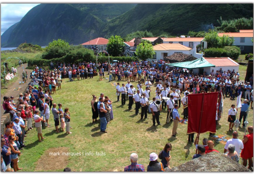 FESTA NA FAJÃ DE SANTO CRISTO – PROCISSÃO – Ilha de São Jorge (c/ vídeo) FESTA NA FAJÃ DE SANTO CRISTO – PROCISSÃO – Ilha de São Jorge (c/ vídeo)
