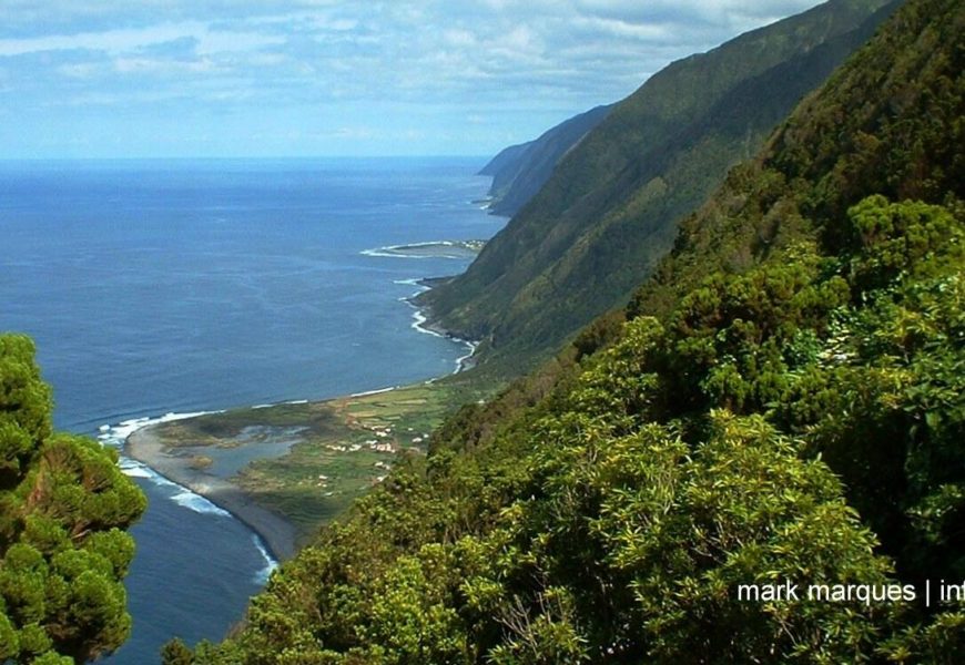 ILHA DE SÃO JORGE – O PARAÍSO NA TERRA / SÃO JORGE EM 150 SEGUNDOS (c/ vídeo)