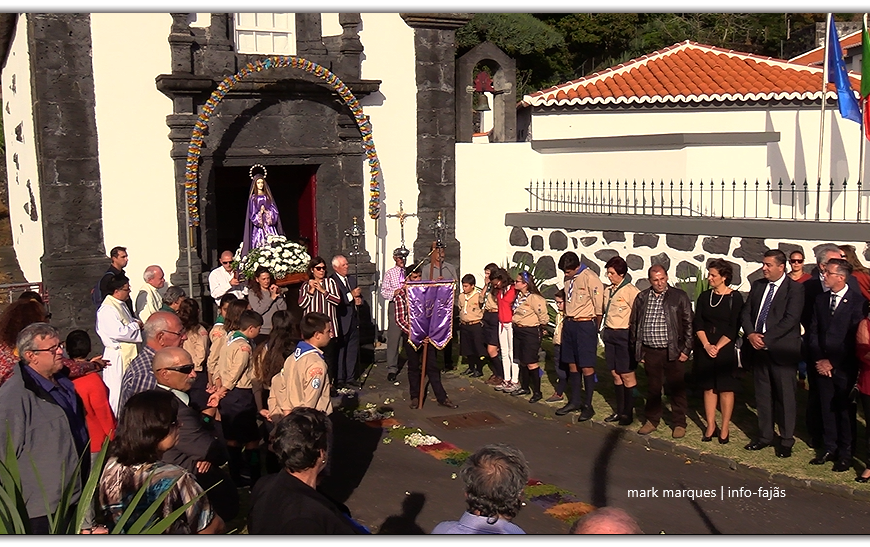 BANDAS FILARMÓNICAS SAÚDAM A SRª DA BOA MORTE – Urzelina – Ilha de São Jorge (c/ vídeo)