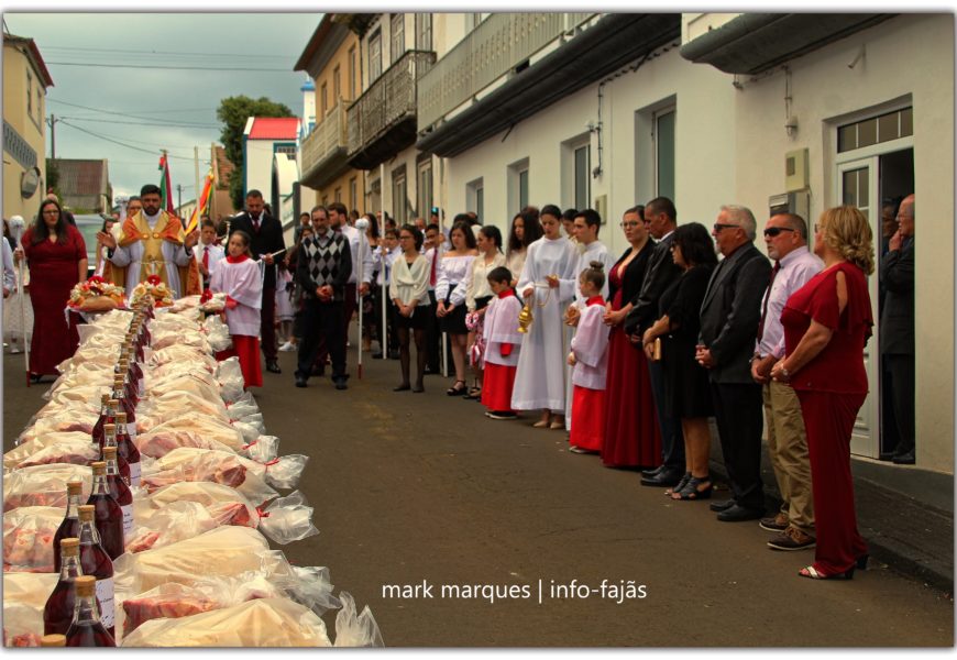 FALTA DE FOGUETES ENTRISTECE AS FESTAS DO DIVINO ESPÍRITO SANTO NA ILHA DE SÃO JORGE