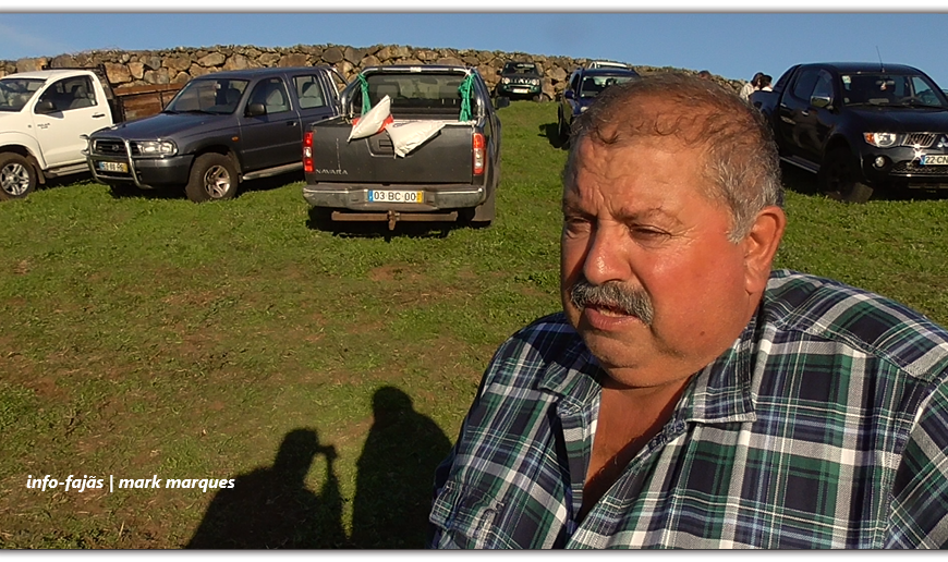 Álvaro Amarante, ganadeiro na Ilha de São Jorge, esteve à conversa com o Info-Fajãs (c/ vídeo) Álvaro Amarante, ganadeiro na Ilha de São Jorge, esteve à conversa com o Info-Fajãs (c/ vídeo)