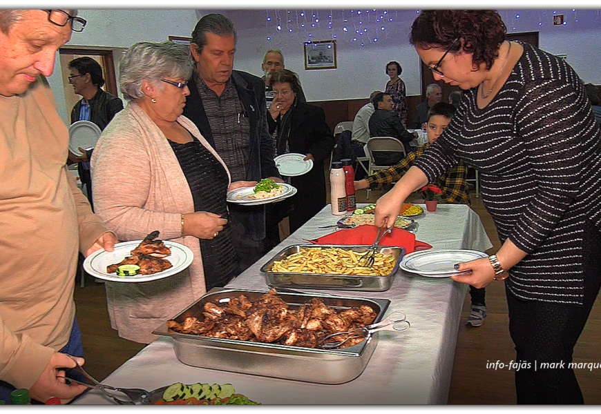 “JANTAR DE FRANGO DE CHURRASCO” – Sociedade Filarmónica União Rosalense – Ilha de São Jorge (c/ vídeo) “JANTAR DE FRANGO DE CHURRASCO” – Sociedade Filarmónica União Rosalense – Ilha de São Jorge (c/ vídeo)