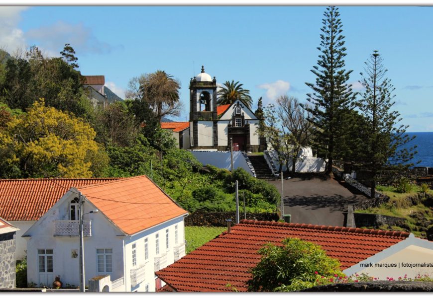 ALUNOS DA EBS DE VELAS FAZEM VISITA DE ESTUDO À IGREJA DE SANTA BÁRBARA – Manadas – Ilha de S. Jorge (c/ vídeo)