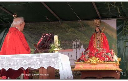 Festa na FAJÃ DA CALDEIRA DO SENHOR SANTO CRISTO – Ilha de São Jorge (c/ vídeo)