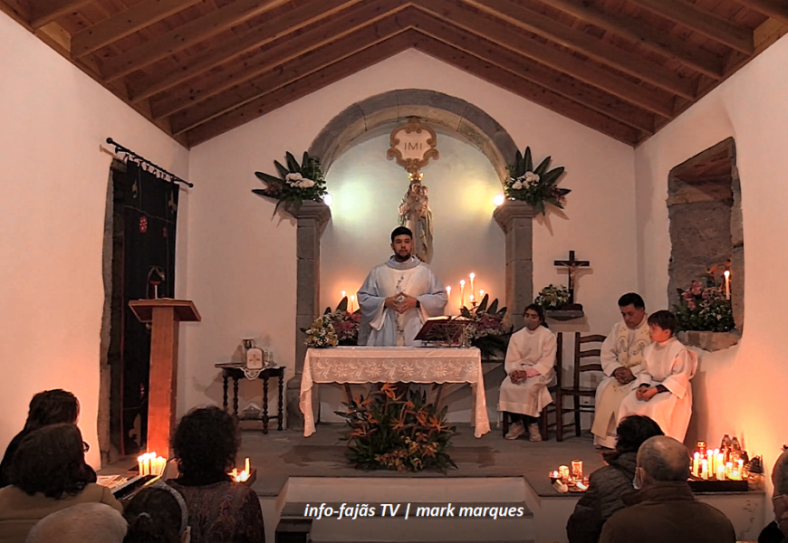 FESTA NA ERMIDA DE Nª SRª DAS CANDEIAS – Fajã de Santo Amaro – Ilha de São Jorge (c/ vídeo)