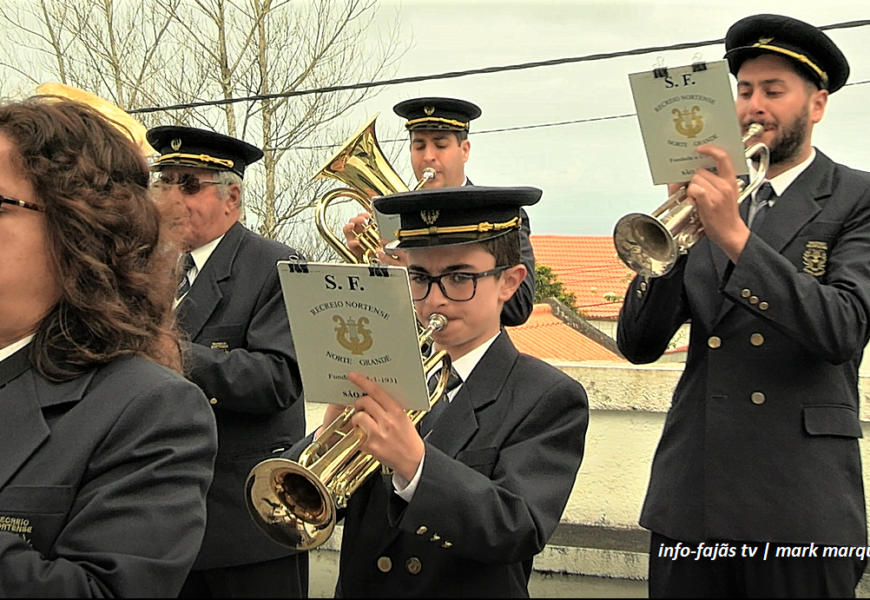 RECREIO NORTENSE EXECUTA ORDINÁRIO FÚNEBRE – Norte Grande – Ilha de São Jorge (c/ vídeo)