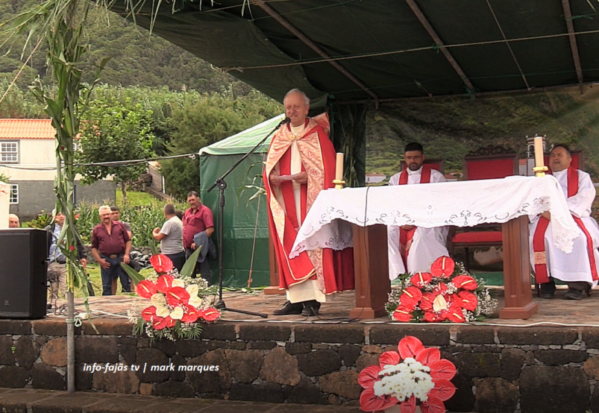 (MISSA CAMPAL) – FESTA DA FAJÃ DA CALDEIRA DE SANTO CRISTO – Ilha de São Jorge (c/ vídeo) (MISSA CAMPAL) – FESTA DA FAJÃ DA CALDEIRA DE SANTO CRISTO – Ilha de São Jorge (c/ vídeo)