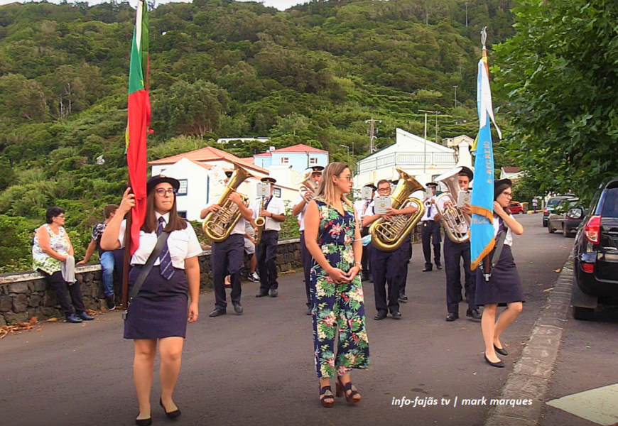 BANDA RECREIO NORTENSE abrilhantou a Festa de Nª Srª das Dores – Fajã do Ouvidor – Ilha de São Jorge (c/ vídeo)