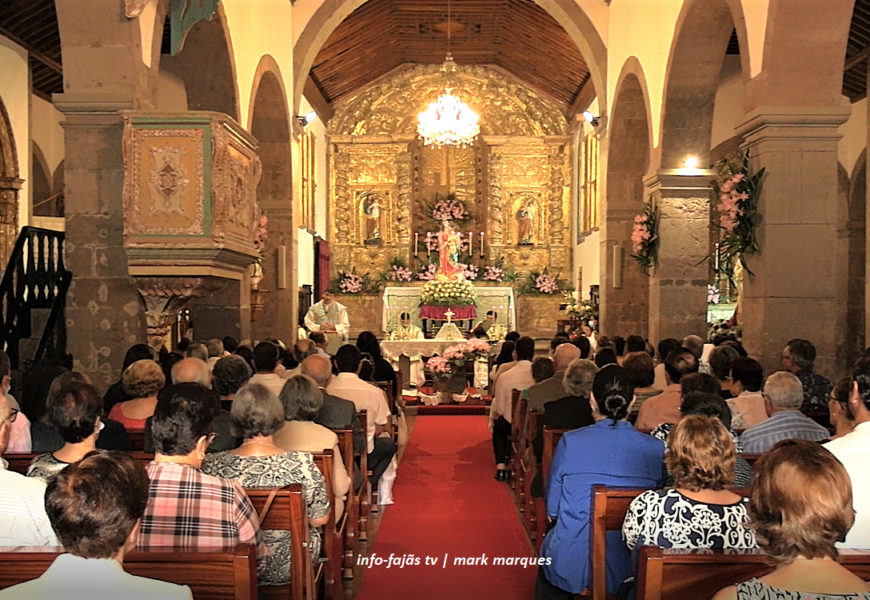 “MISSA SOLENE”- FESTA DE Nª SRª DO ROSÁRIO – Vila do Topo – Ilha de São Jorge (c/ vídeo)