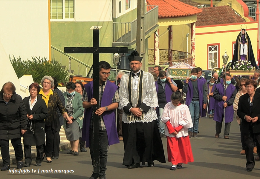 “PROCISSÃO DO ENTERRO DO SENHOR” – Vila do Topo – Ilha de São Jorge (c/ vídeo)