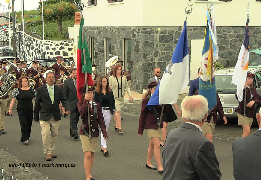 “Banda Filarmónica União Popular” – Festa do Divino Espírito Santo – Ribeira Seca – Ilha de São Jorge (c/ vídeo)