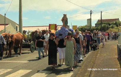Norte Pequeno em Festa – Procissão da bênção do gado – Norte Pequeno – Ilha de São Jorge (c/ vídeo)