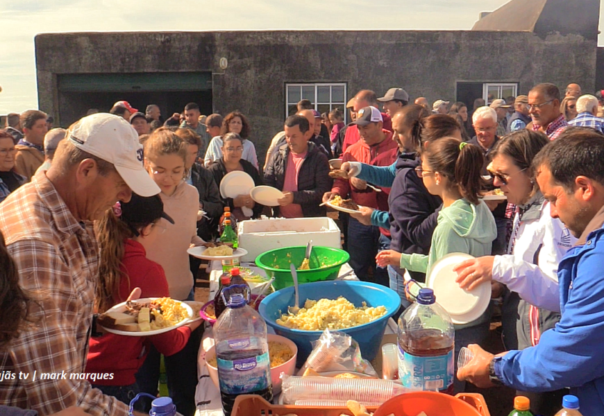 Almoço / Convívio na Ganadaria GA – Gabriel Azevedo – São Tomé – Ilha de São Jorge (c/ vídeo)