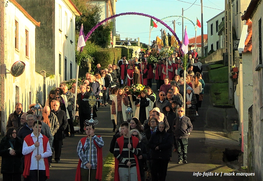 SANTO AMARO em Festa – “Procissão” – Santo Amaro, Ilha de São Jorge (c/ vídeo)