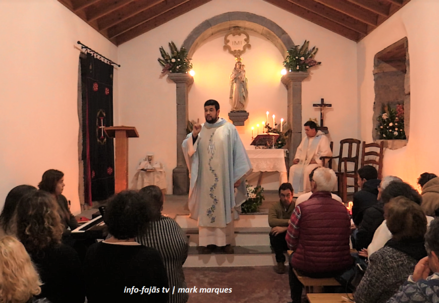 FESTA NA ERMIDA DE Nª SRª DAS CANDEIAS – Fajã de Santo Amaro – Ilha de São Jorge (c/ vídeo)