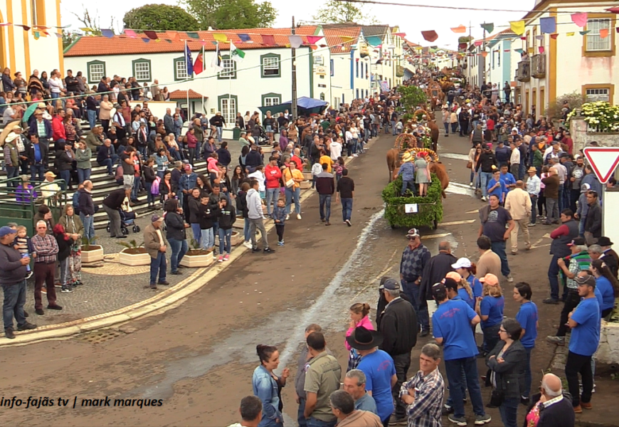 “BODO DE LEITE” – Freguesia de Santo Antão – Ilha de São Jorge (c/ vídeo)