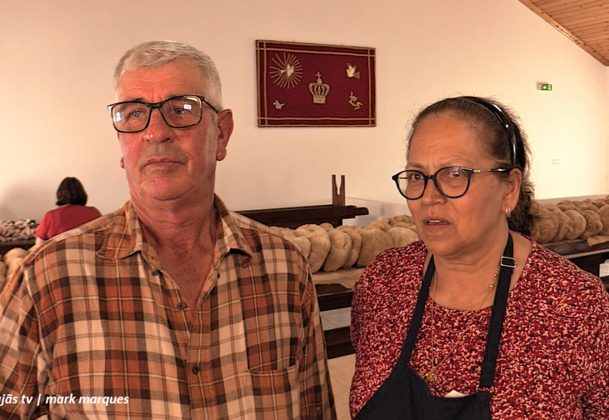 “Culto ao Espírito Santo junta Famílias” – (Açores e Estados Unidos da América do Norte) na Ilha de São Jorge (c/ vídeo)