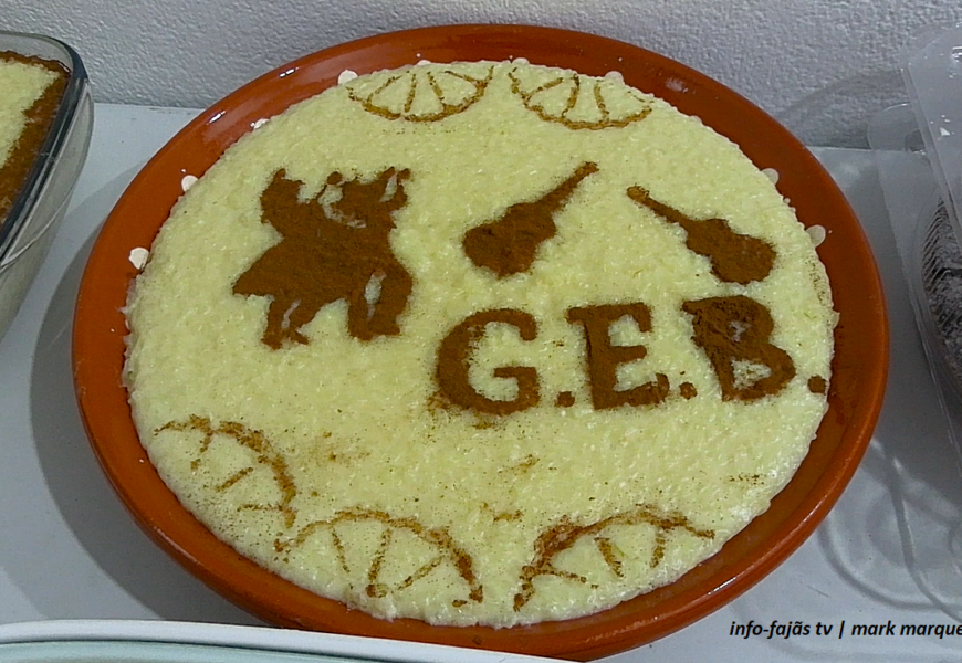 “JANTAR DA MATANÇA DE PORCO” – Beira / Velas – Ilha de São Jorge (c/ vídeo)