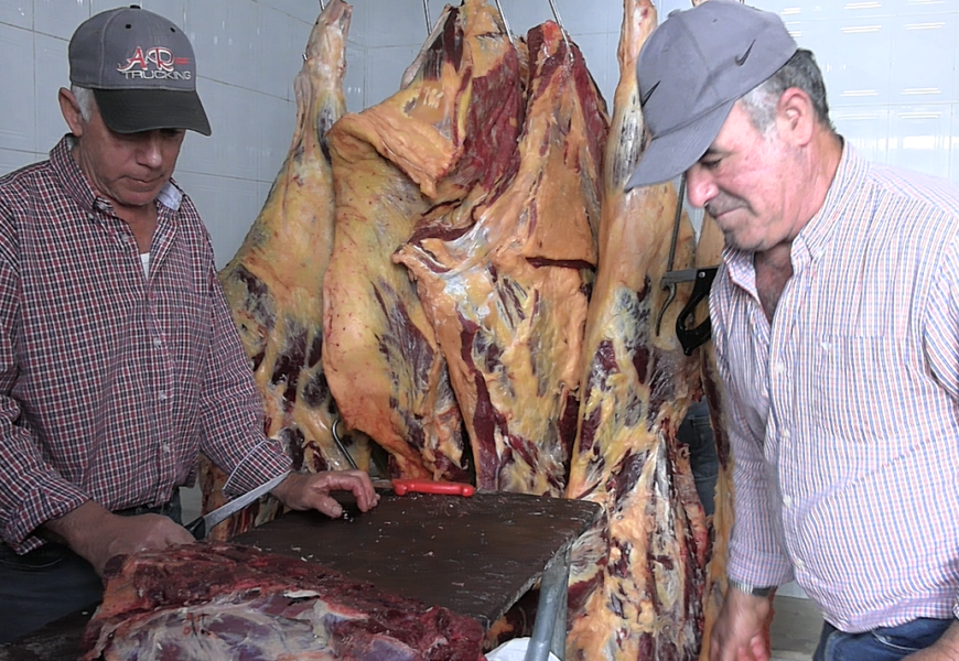 “PREPARATIVOS” do 3º Jantar do Divino Espírito Santo – Vila do Topo – Ilha de São Jorge (c/ vídeo)