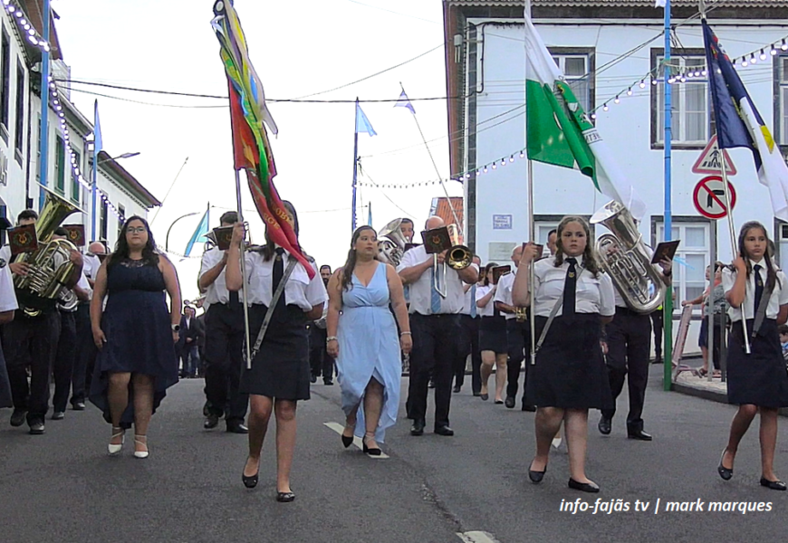 “RECREIO DOS LAVRADORES” Desfila no Festival de Julho 2024 – Calheta – Ilha de São Jorge (c/ vídeo)