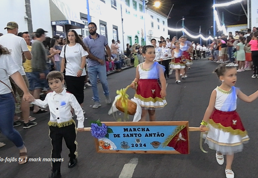 “MARCHA DA FREGUESIA DE SANTO ANTÃO” – Festival de Julho 2024 – Calheta – Ilha de São Jorge (13.07.2024) (c/ vídeo)