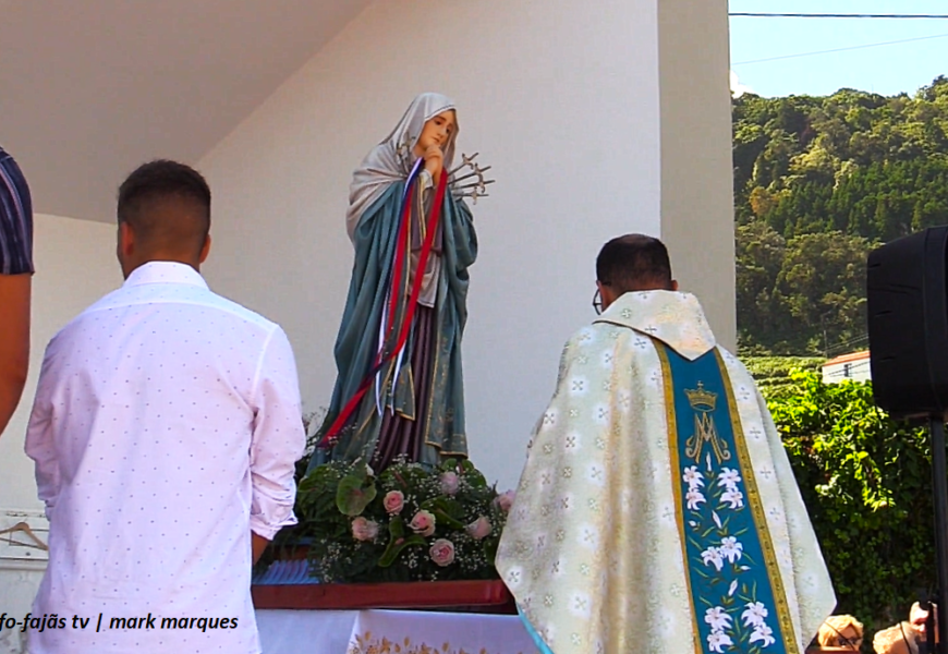 “MISSA CAMPAL” – Festa da Srª das Dores – Fajã do Ouvidor – Ilha de São Jorge (15.09.2024) (c/ vídeo)