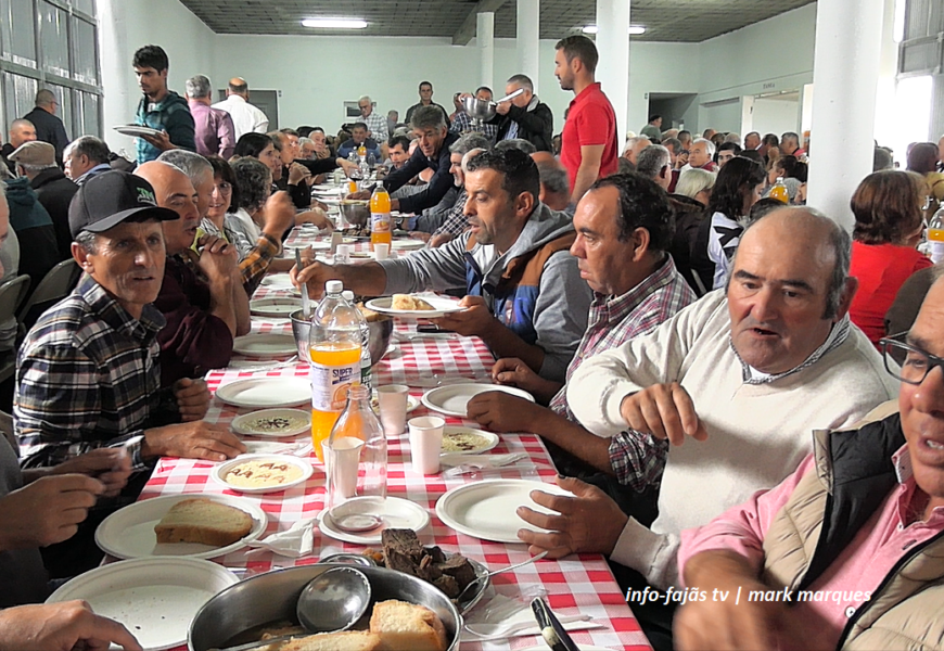 “TRADICIONAL ALMOÇO – Tertúlia Tauromáquica Jorgense – Ilha de São Jorge (17.11.2024) (c/ vídeo)