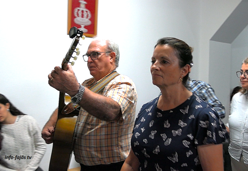 “BAILE REGIONAL COM BAILES DE RODA E CHAMARRITAS” – Manadas – Ilha de São Jorge (23.11.2024) (c/ vídeo)