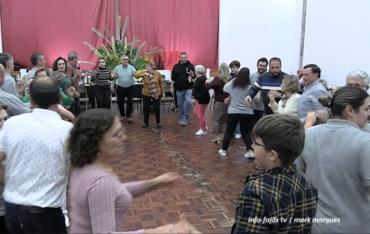 “CULTURA DE UM POVO” – (Chamarrita) – Casa do Povo da Beira / Velas – Ilha de São Jorge (01.02.2025) (c/ vídeo)