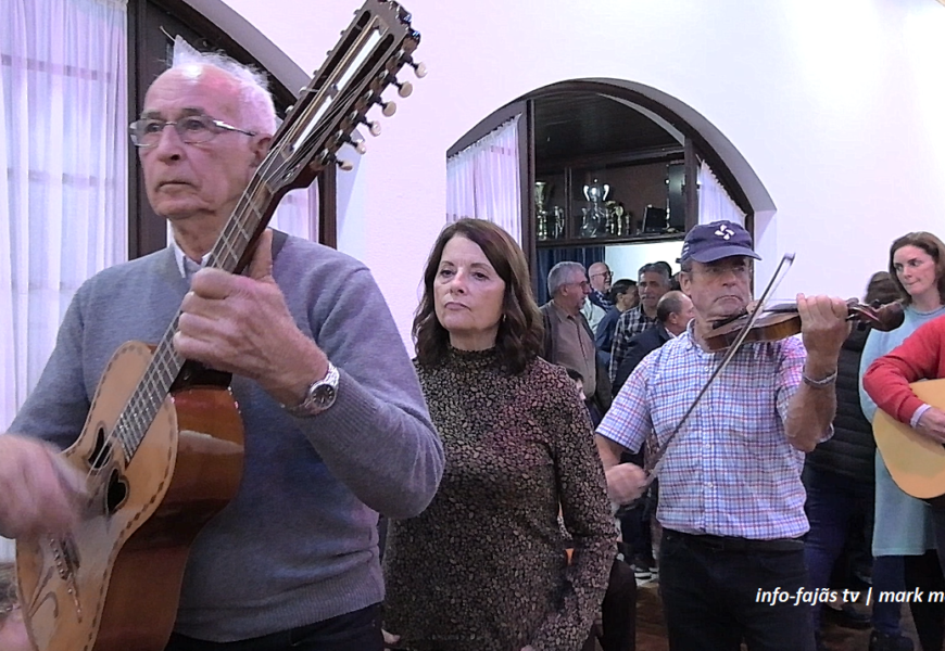 “TRADICIONAL BAILE DE RODA” – Sociedade Recreio Terreirense – Ilha de S. Jorge (15.02.2025) (c/ vídeo)