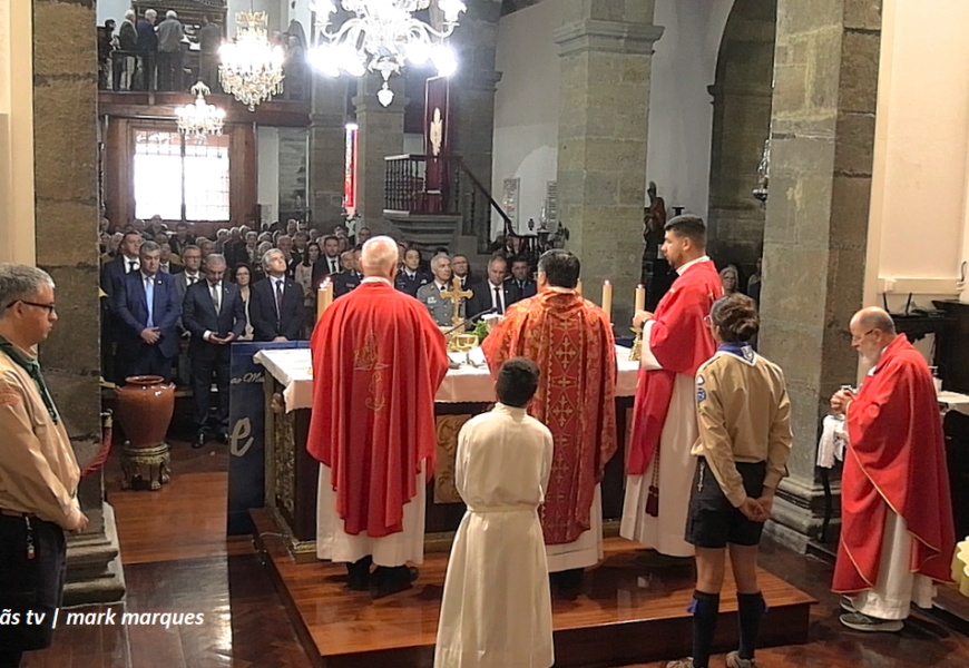 “MISSA SOLENE EM HONRA DE SÃO JORGE” – Vila das Velas – Ilha de São Jorge (23.04.2025) (c/ vídeo)