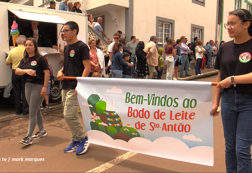 “BODO DE LEITE” na freguesia de Santo Antão – Ilha de São Jorge (09.06.2025) (c/ vídeo)