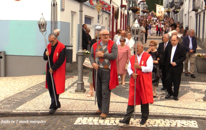 “PROCISSÃO DO CORPO DE DEUS” – Vila das Velas – Ilha de São Jorge (19.06.2025) (c/ vídeo)