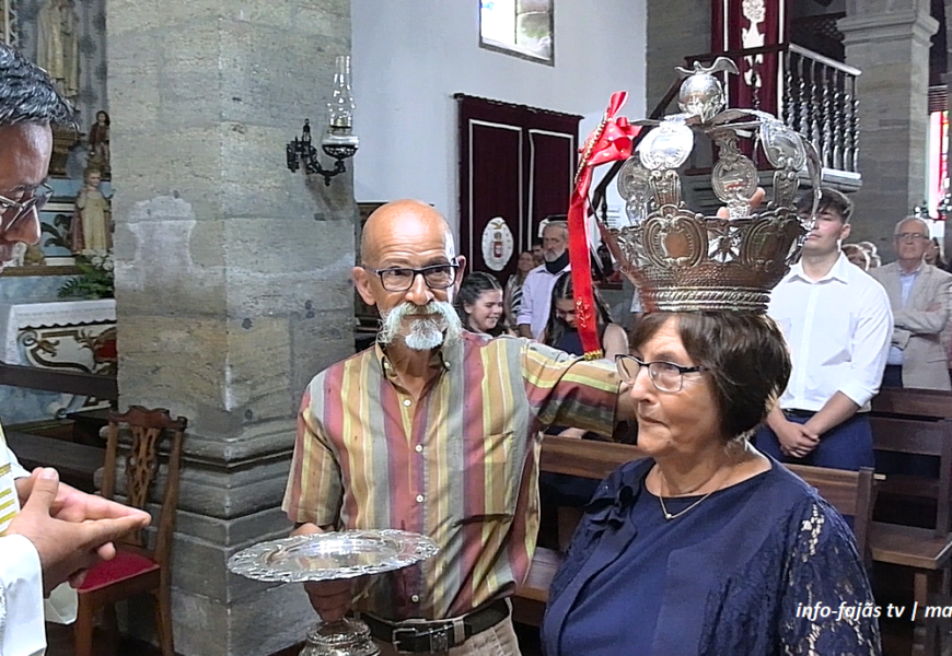 “EUCARISTIA / COROA” – Império da Quinta-feira – Velas – Ilha de São Jorge (22.06.2025) (c/ vídeo)